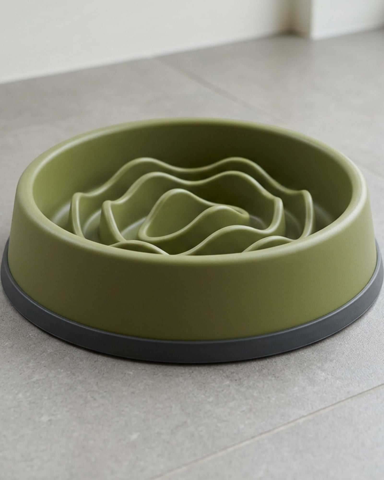 Zemis Ridged Slow Feeder Pet Bowl 1.1 L Olive - Lifestyle view