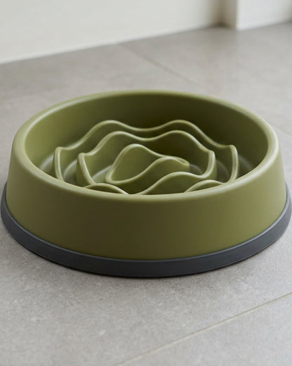Zemis Ridged Slow Feeder Pet Bowl 1.1 L Olive - Lifestyle view